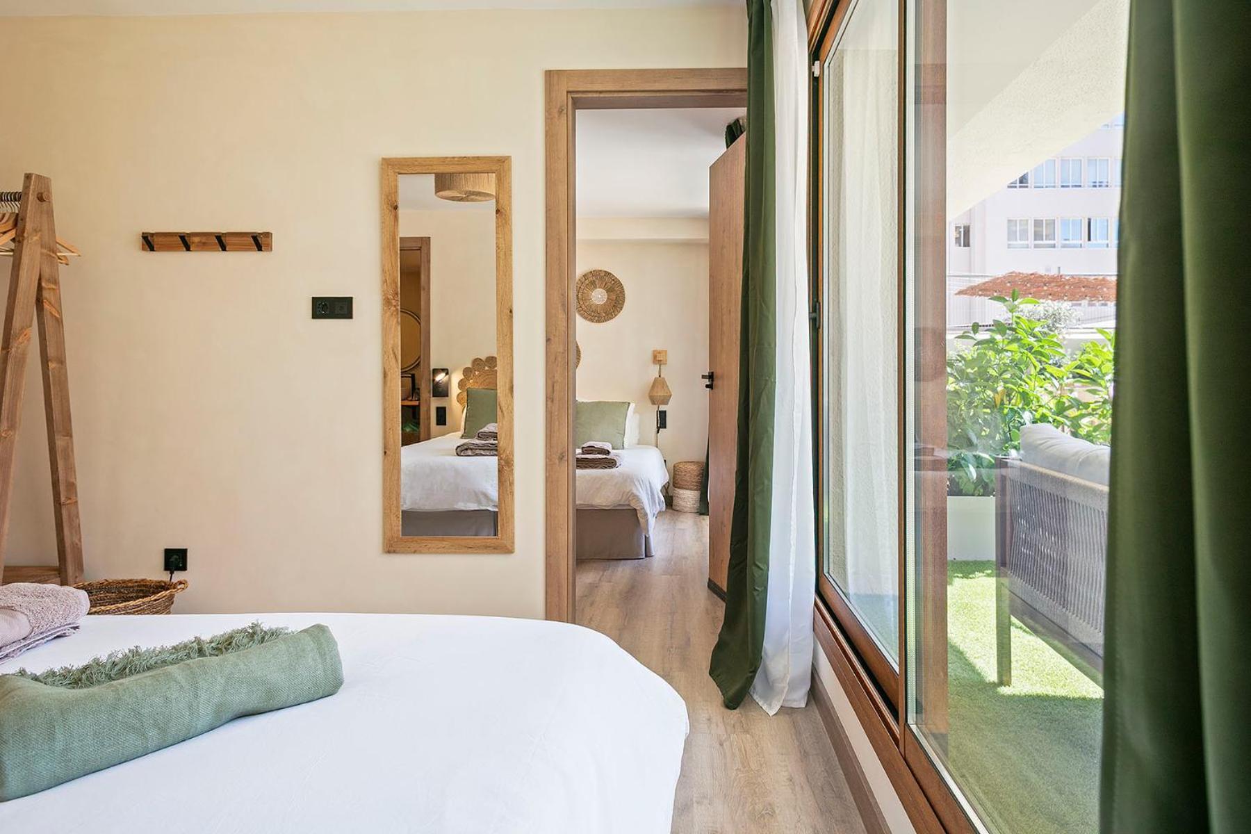 Olivia Hostel *